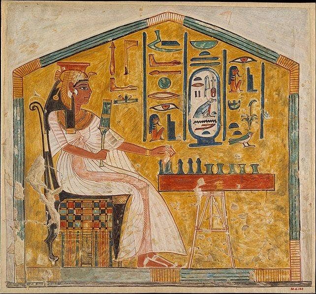 Immagine che ritrae Nefertari mentre gioca a Senet